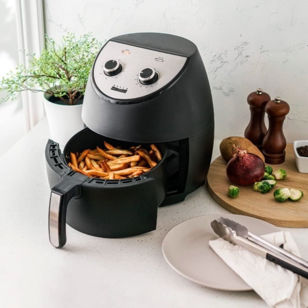 4.2qt Air Fryer Black Matte by Bella